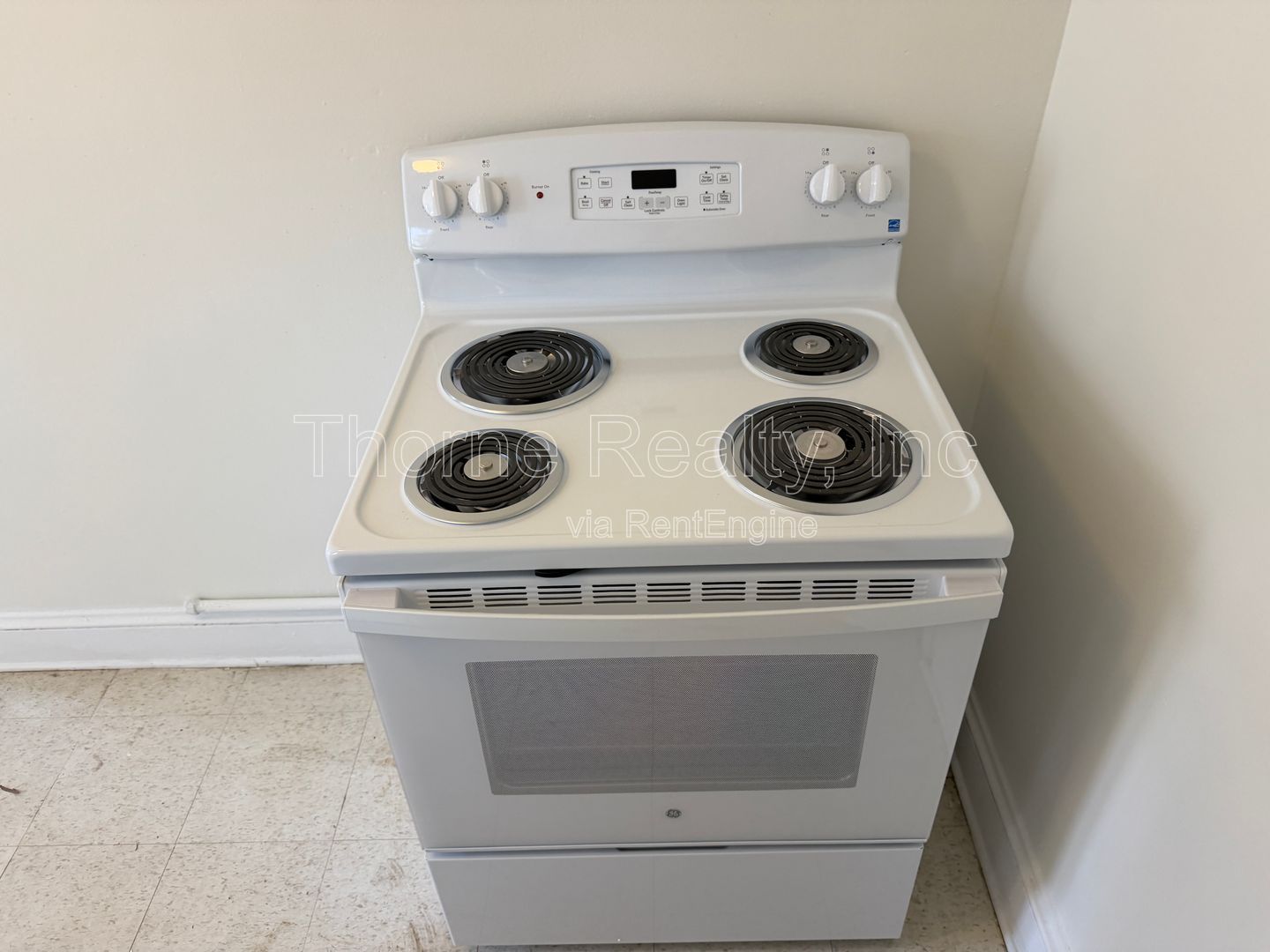 1 Bedroom Duplex Apartment - Steps from Western Ave Park & Rocky Mount Middle School property image