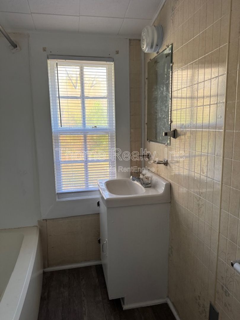3 Bedroom House property image
