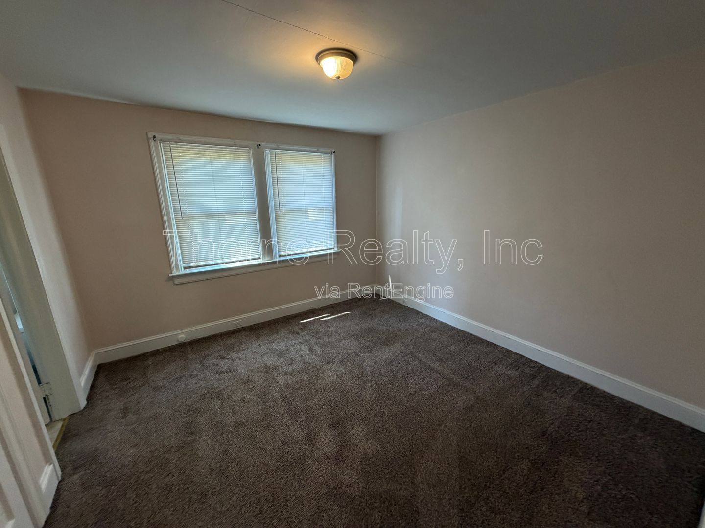 1 Bedroom Duplex Apartment - Steps from Western Ave Park & Rocky Mount Middle School property image
