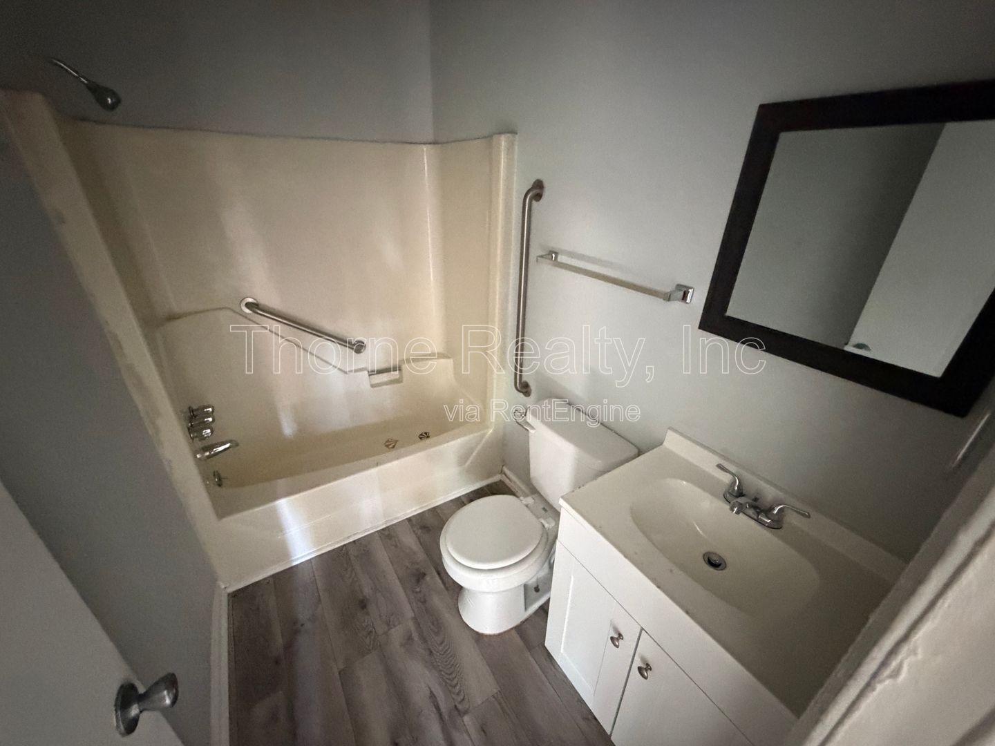 1 Bedroom Downstairs Apartment property image