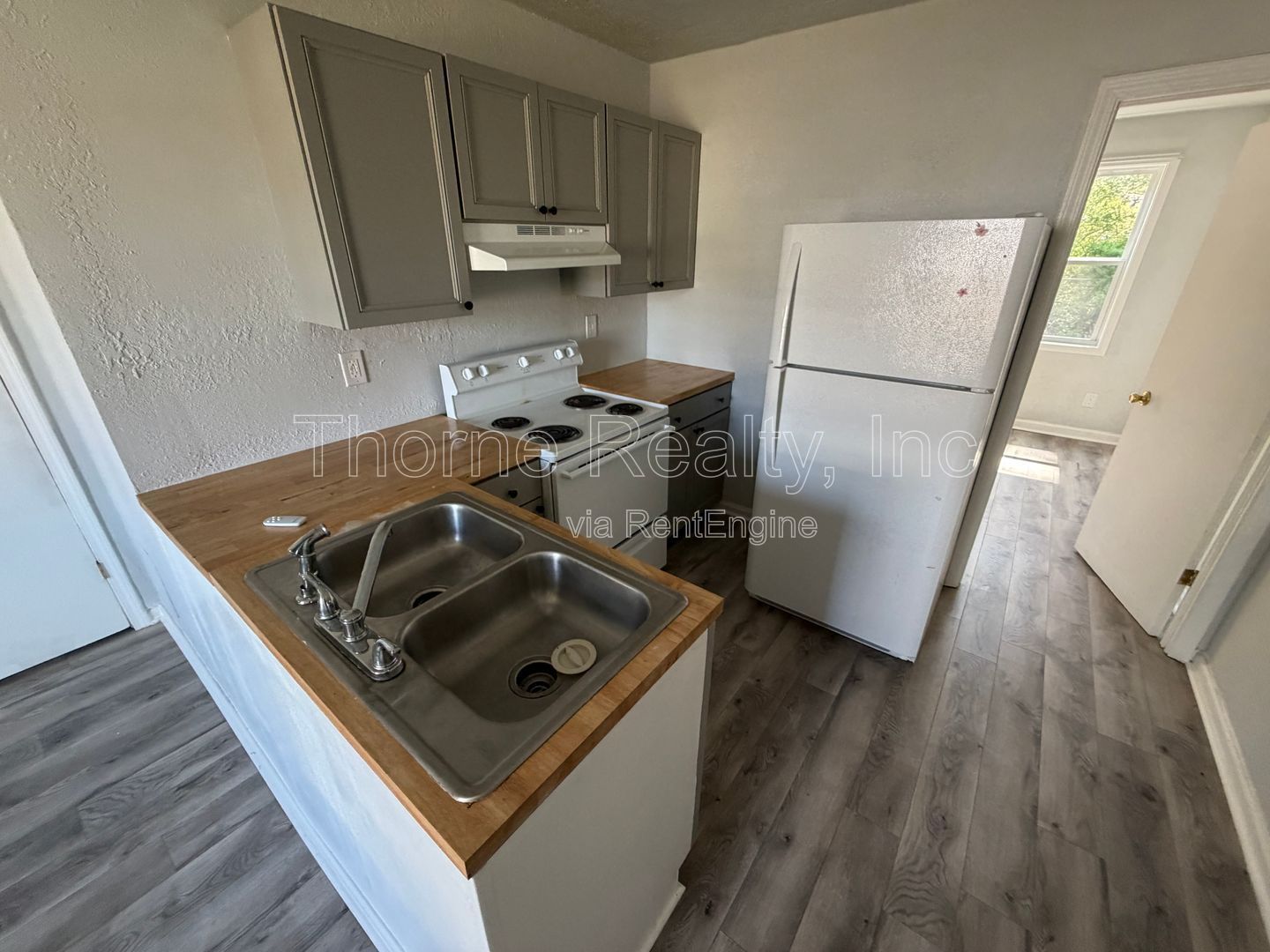 1 Bedroom Downstairs Apartment property image