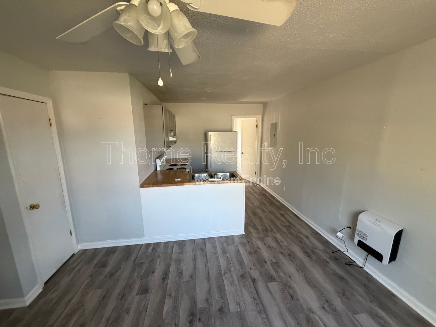 1 Bedroom Downstairs Apartment property image
