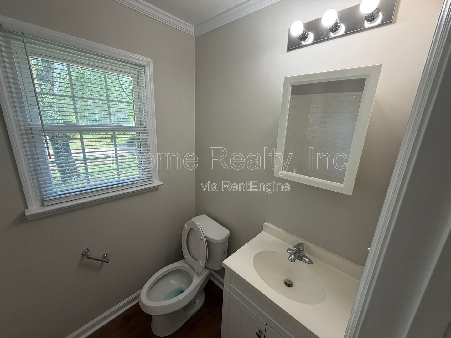 3 Bedroom Brick Home on Corner Lot property image