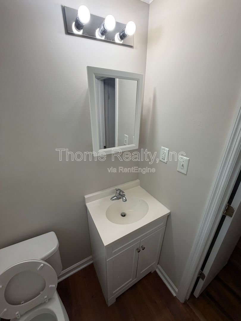 3 Bedroom Brick Home on Corner Lot property image