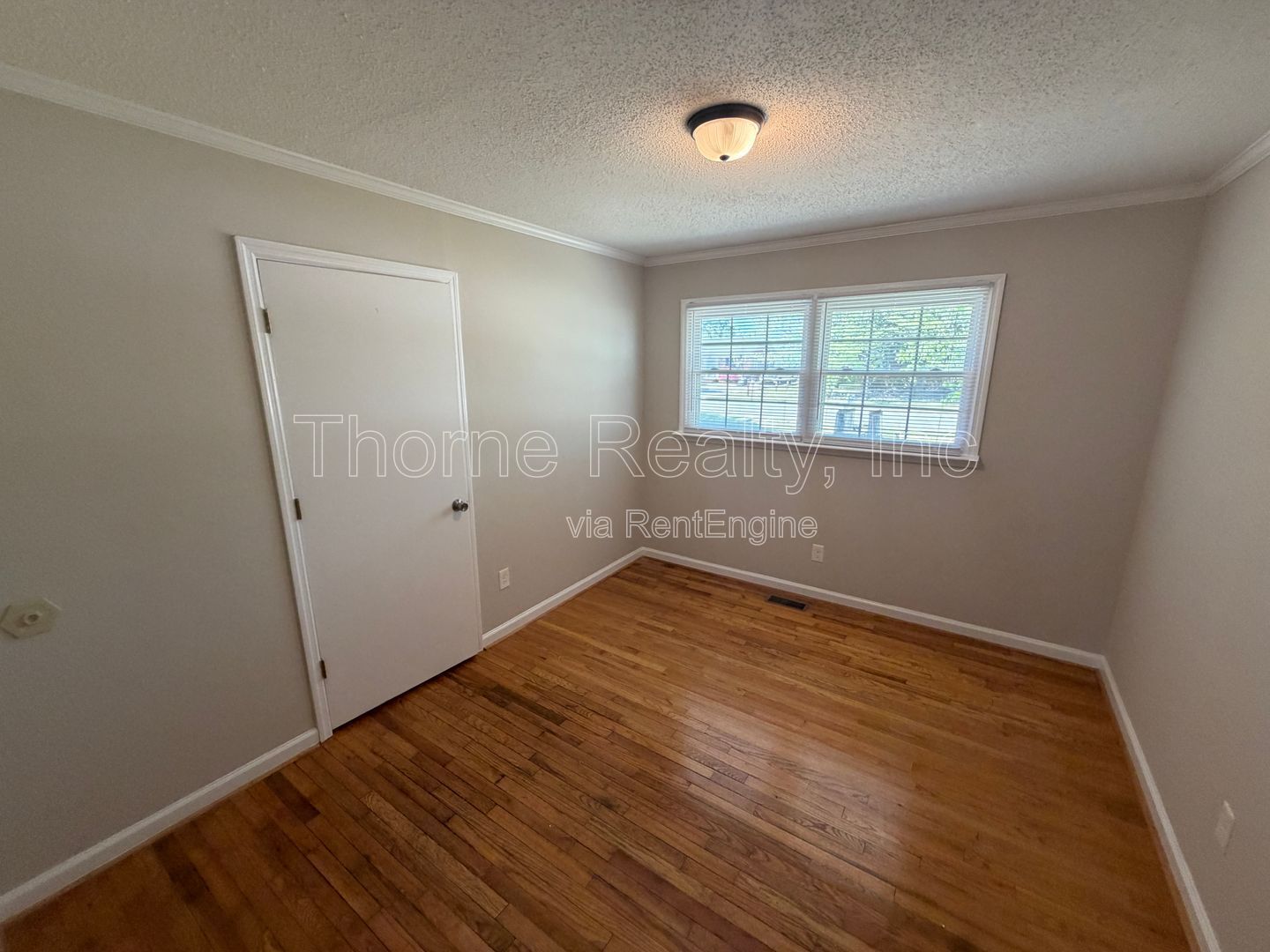 3 Bedroom Brick Home on Corner Lot property image
