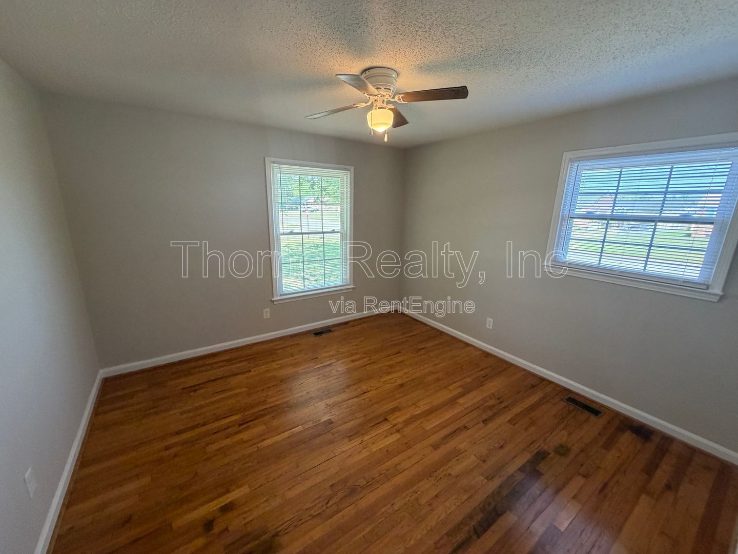 3 Bedroom Brick Home on Corner Lot property image