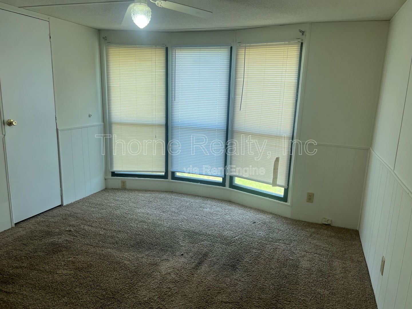 2 Bedroom Mobile Home in Hilltop MHP property image