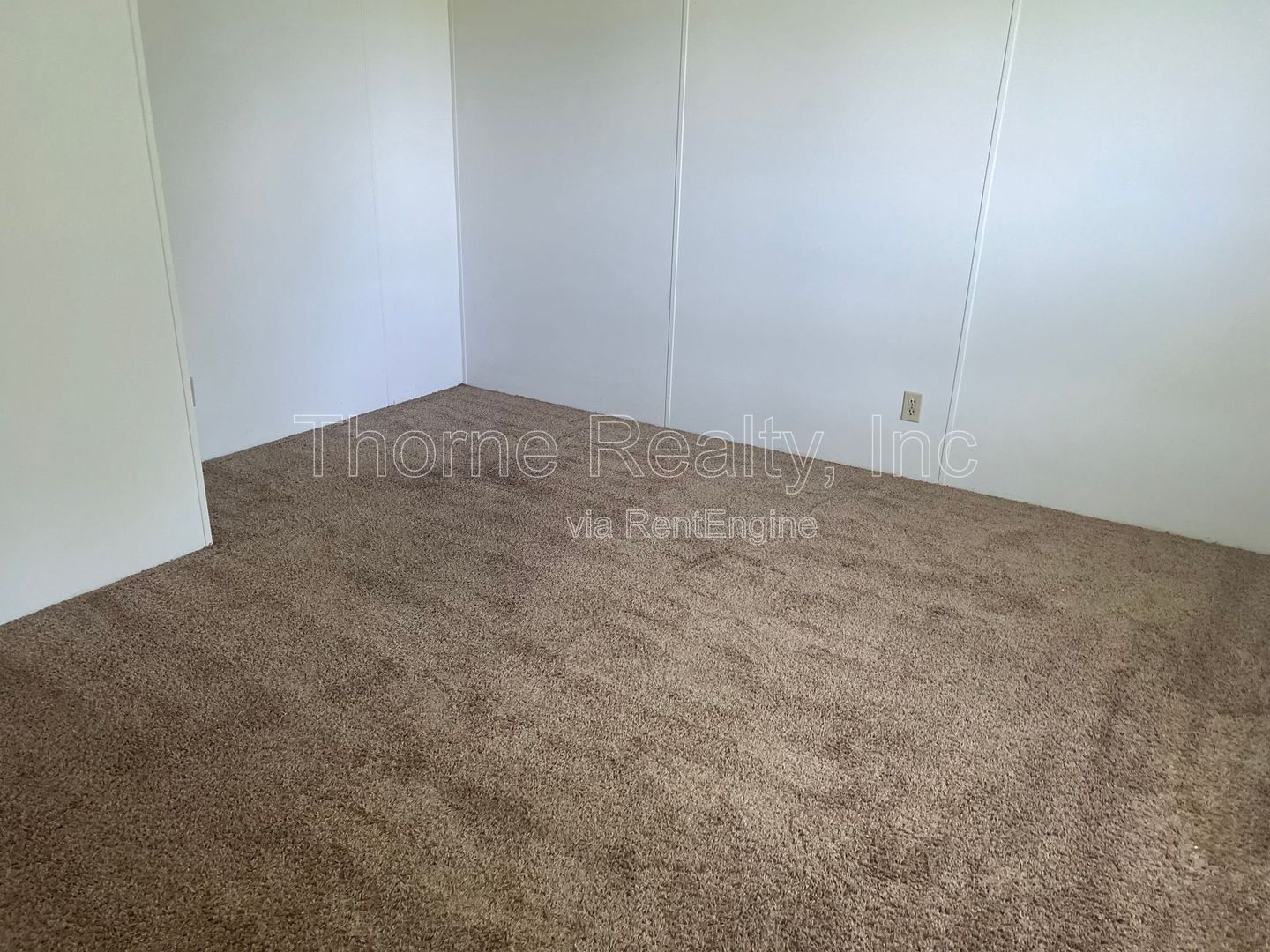 2 Bedroom Mobile Home in Hilltop MHP property image