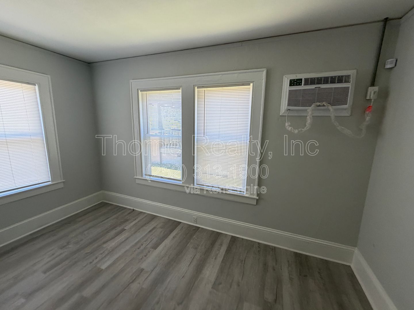 Single Family Home property image