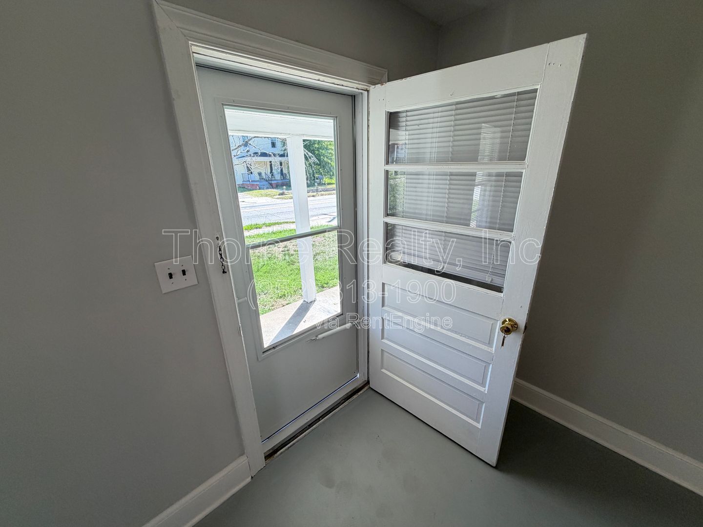 2 Bedroom Duplex property image