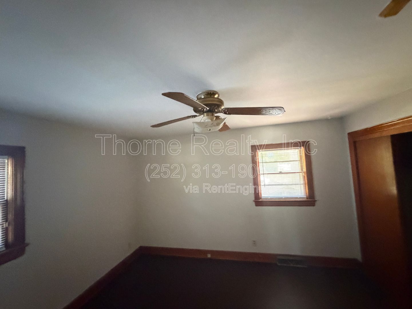 3 Bedroom Brick Ranch with Fenced Yard and Pets Allowed property image