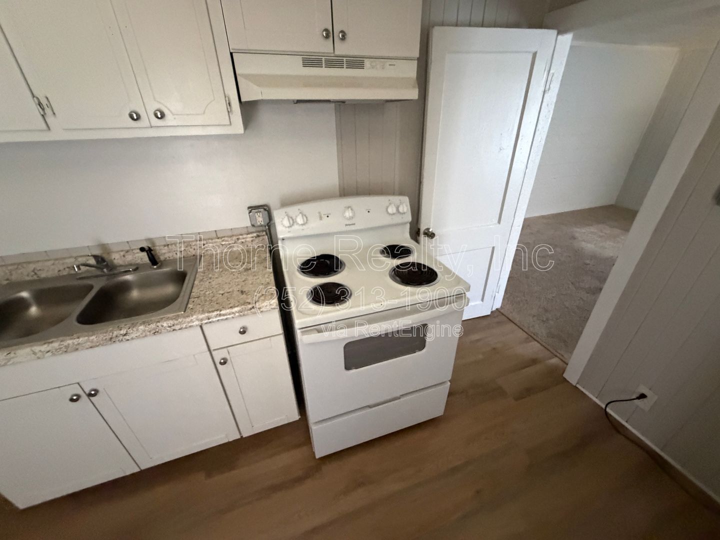 1 Bedroom Duplex - Only steps away from Lamm Park! property image