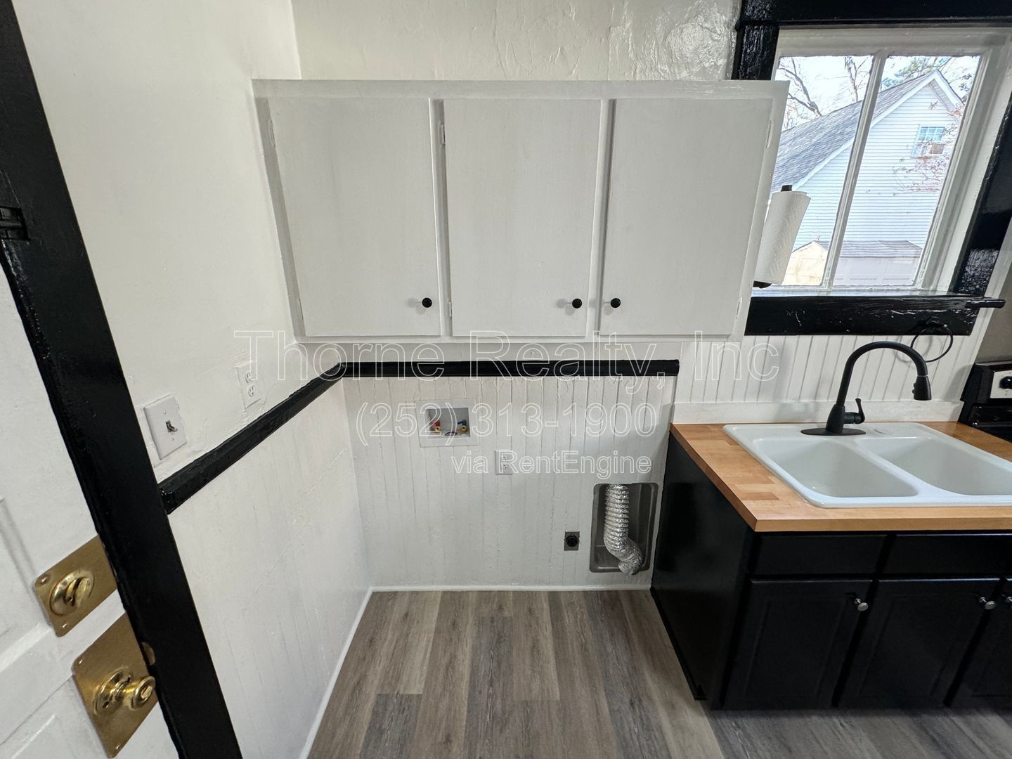 Remodeled Downstairs Duplex property image