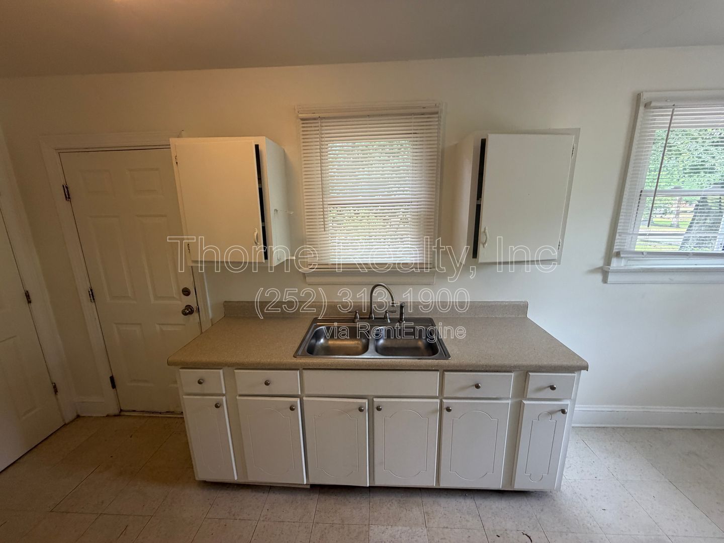 1 Bedroom Duplex Apartment - Steps from Western Ave Park & Rocky Mount Middle School property image