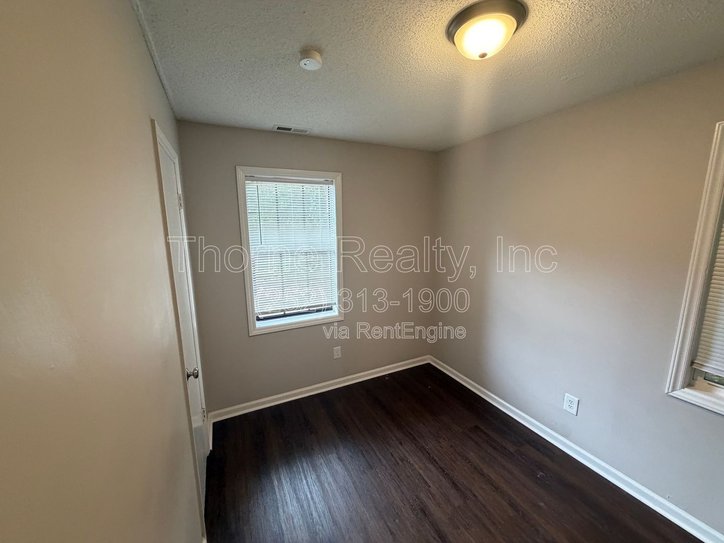 2 Bedroom Garden Apartment - End Unit Available Now property image
