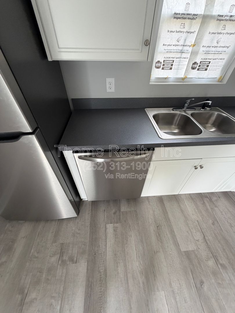 2022 Construction - Excellent Condition - Stainless Steel Appliances property image