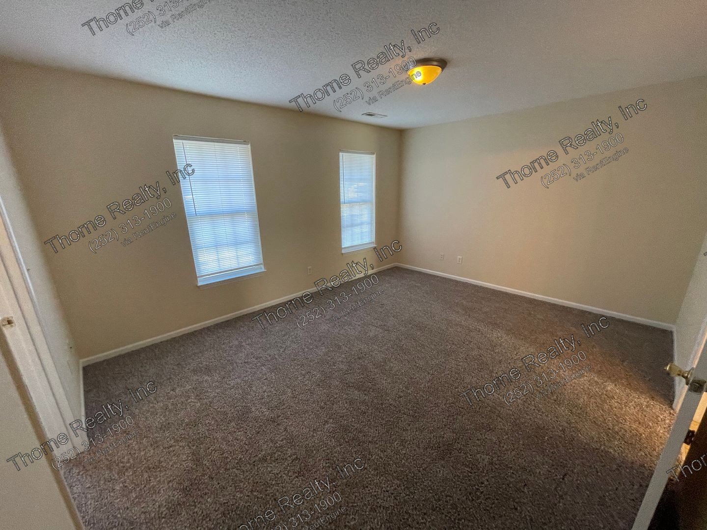 3 Bed / 2 Bath Townhouse property image