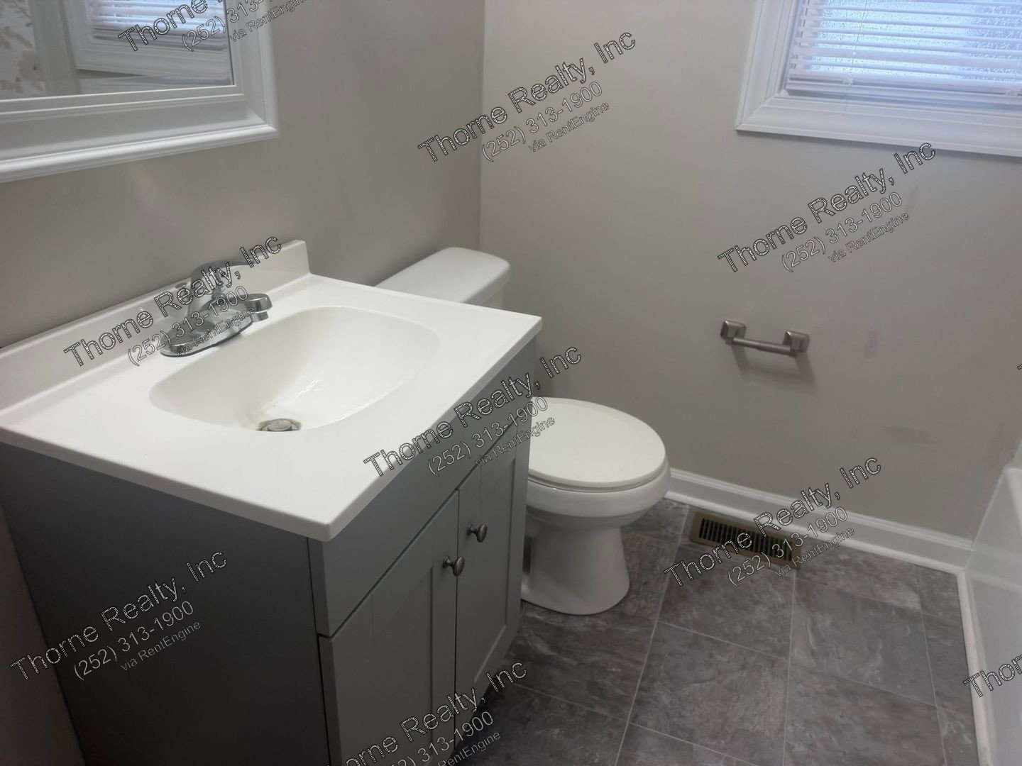 Single Family 3 Bedroom Home - Vouchers Accepted property image