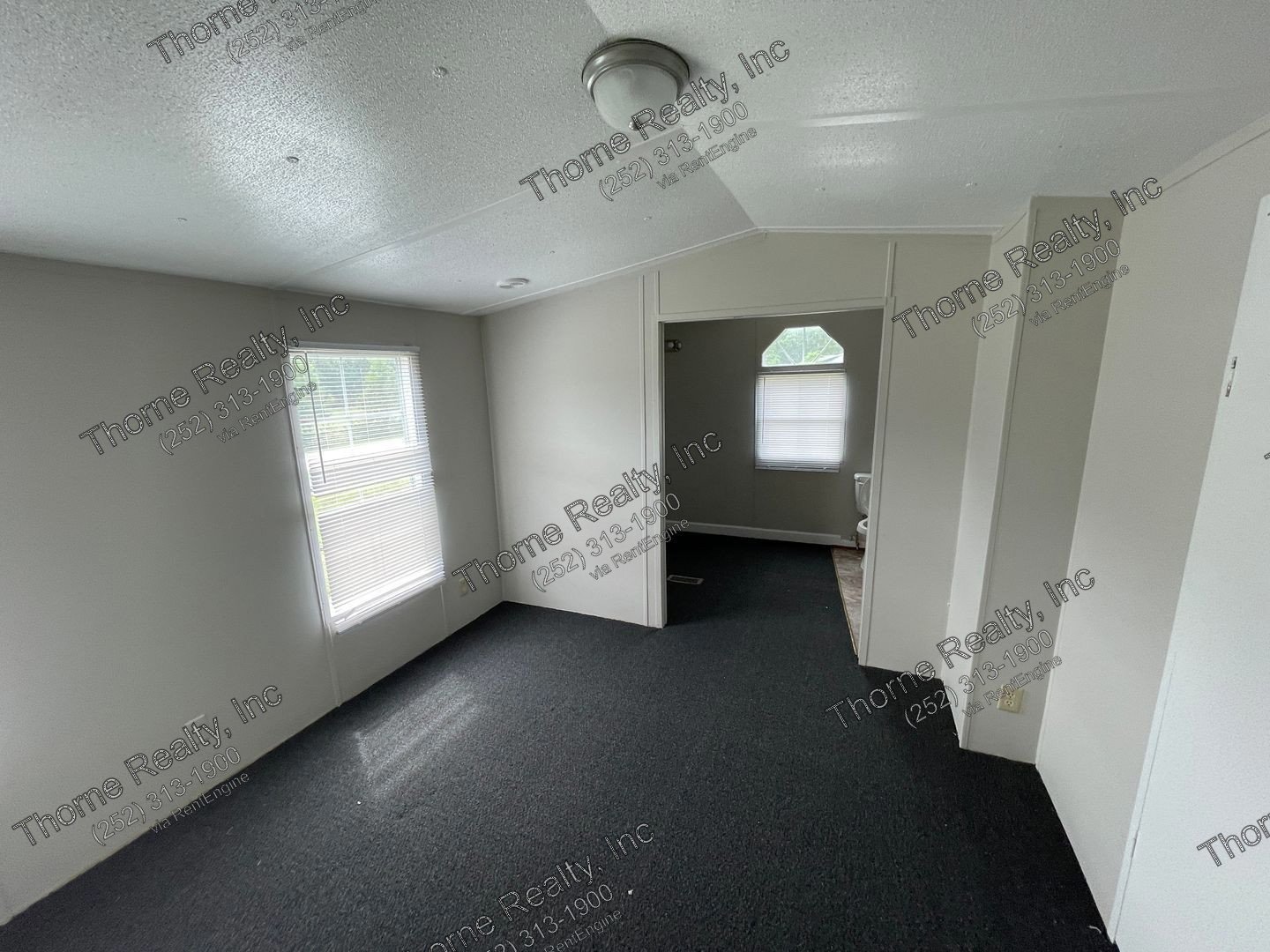3 Bed / 2 Bath Singlewide off Hwy 33 East property image